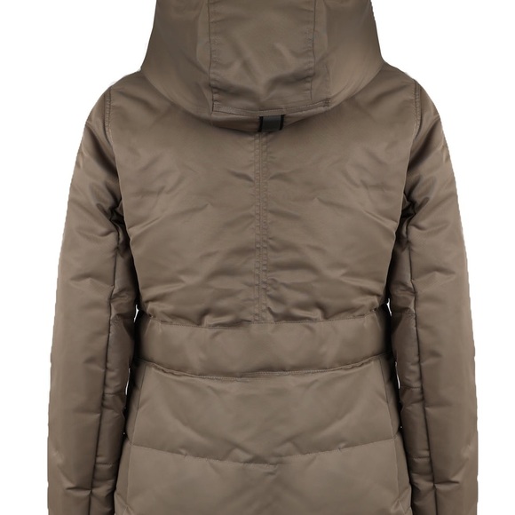 Canada Goose
McKenna Jacket - Picture 13 of 13